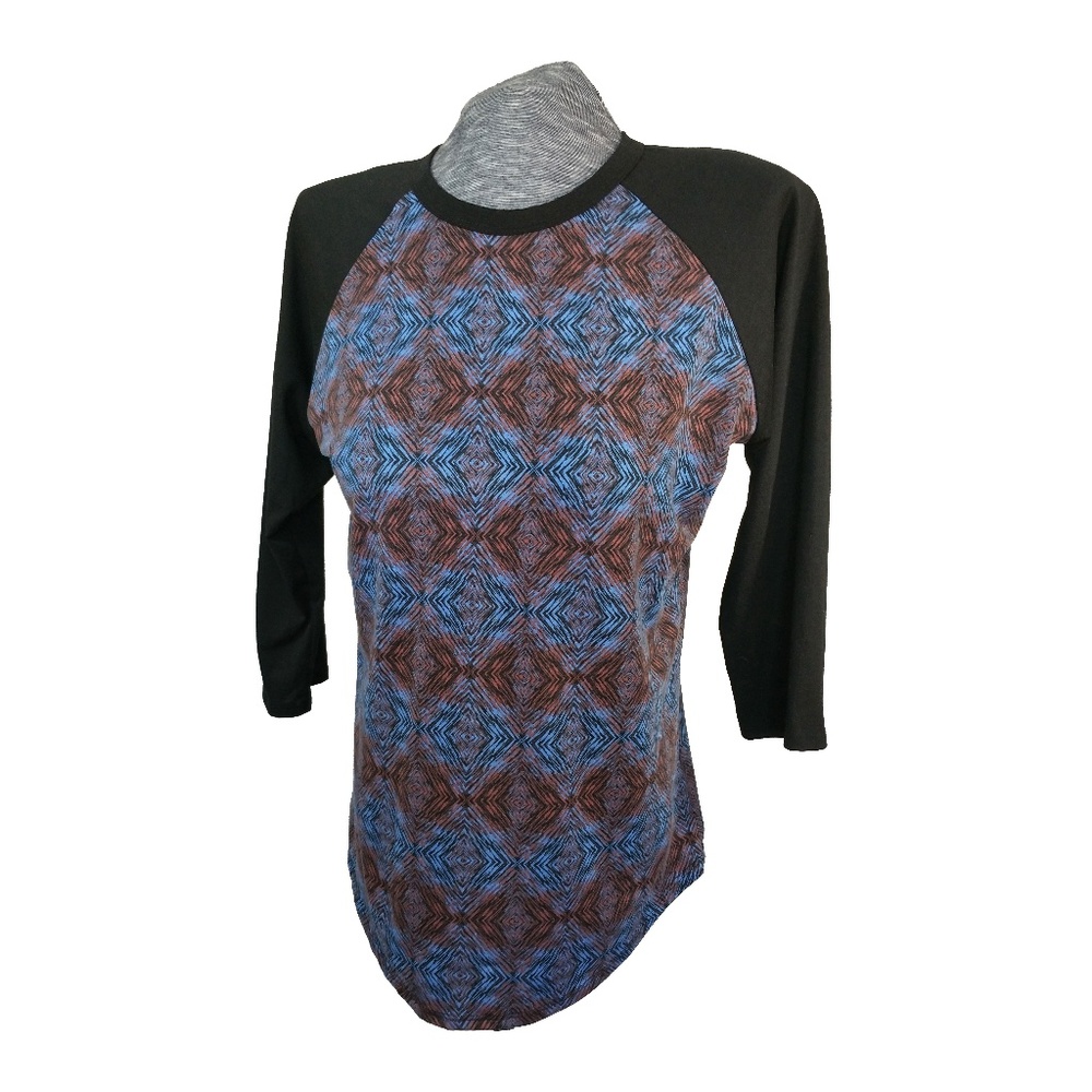 LulaRoe Randy T Geo Print Top Large 14-16